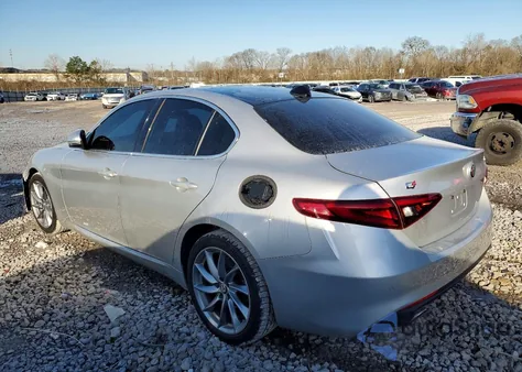 2017 Alfa Romeo Giulia Q4 z USA, uszkodzony, nr VIN ZARFAEDN3H7545709